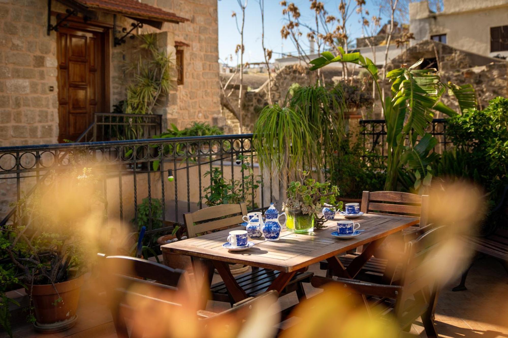 The Knights Courtyard Rhodes City Exterior foto